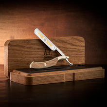 Laden Sie das Bild in den Galerie-Viewer, LsOne - 5/8" Rasiermesser Solingen