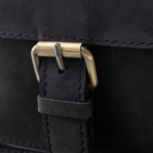 Załaduj obraz w przeglądarce galerii, 15" torba na laptopa ze skóry "Yak"