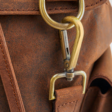 Załaduj obraz w przeglądarce galerii, Skórzany plecak "Tamarau"