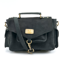 Załaduj obraz w przeglądarce galerii, Skórzana torba na aparat "Kouprey"