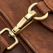 Załaduj obraz w przeglądarce galerii, Skórzana torba na aparat "Kouprey"