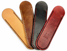 Laden Sie das Bild in den Galerie-Viewer, Handgefertigtes Rasiermesser Etui aus Leder